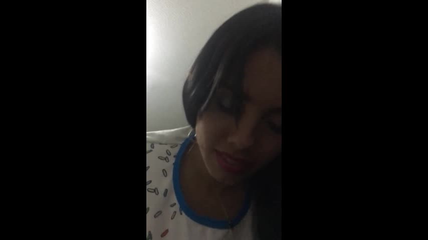 How Rich this Girl Moves