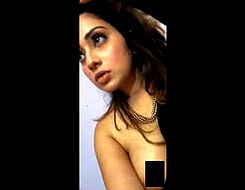 Desi lady showing boobs on VC