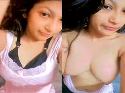 Sexy Girlfriend Showing Big Boobs To Boyfriend