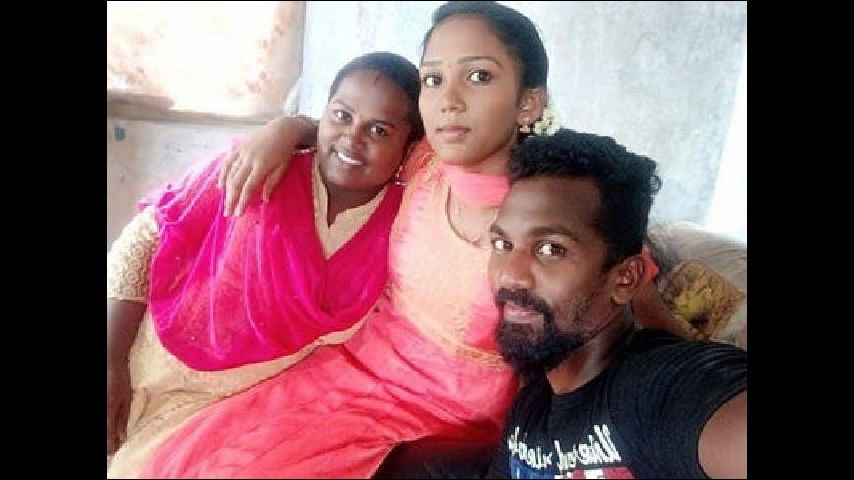 Mallu couple large video collection