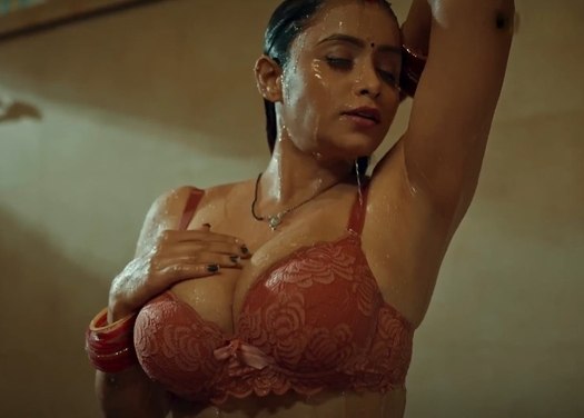 Hottest big boobs bhabi bath ullu original hot web series HD