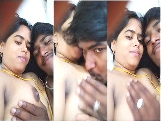 Sexy Desi Girl boobs Sucking By Lover