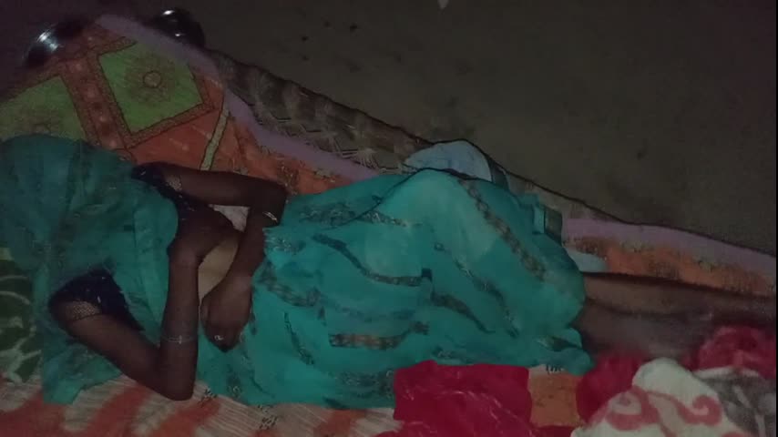 Indian Desi Bhabhi Facing Video