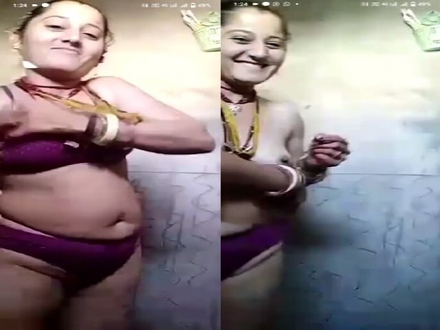 Mature village wife hot show before nude bath