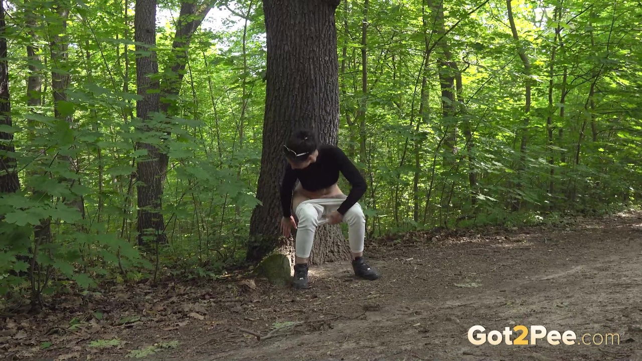 Letting Loose 1080p Got2Pee