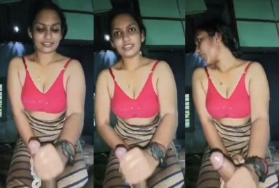 Big boob South Indian lady gives a handjob