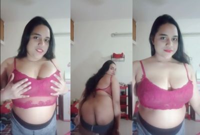 Big boob nude girl shows her butt and squeezes her boobs